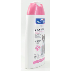 Francodex Zachte vochtinbrengende shampoo voor katten. 250 ml. Kattenshampoo