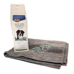 Shampoing Shampoing à l'aloé Vera, 250ml et serviette en microfibre, pour chien.