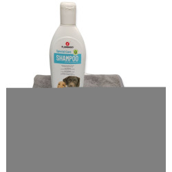 animallparadise Shampoo al pino 300ml per cani e asciugamano in microfibra. Shampoo