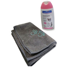 animallparadise Zachte hydraterende shampoo 250 ml met katoenen handdoek Kattenshampoo