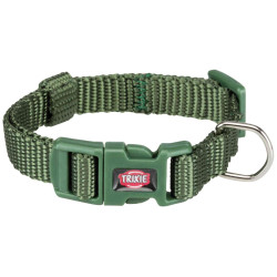 Trixie Collar size L-XL with green anti-pull buckle. Necklace